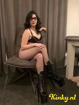 Karina - I'm new in town, I'm waiting for you.