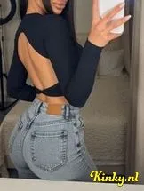 aria-erotische-massage-via-kinky-6981dd81be88c300149a9f49