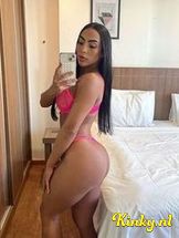 jade-erotische-massage-via-kinky-69807d1c2ec2c000132bfe95