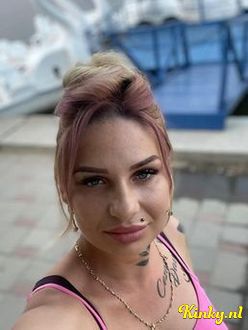 larisa-prive-ontvangst-via-kinky-6980a36bbaaf3f00136bf90c