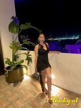 emma-erotische-massage-via-kinky-698212119e0e4700134391ff