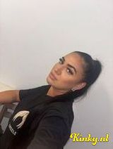 Sabyna - sexy escort model