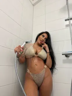 kylie-prive-ontvangst-via-kinky-6a29bd565c7c5e001200dd49