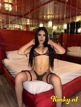 valeria-escort-via-kinky-6984f6606b12d80013144fbb