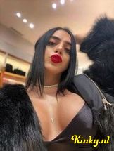 valeria-escort-via-kinky-69854e6dbce2af0014647b5f