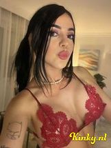 valeria-escort-via-kinky-6984f65d5c4a29001363a045