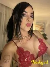 valeria-escort-via-kinky-6984f65d5c4a29001363a045