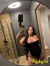 vicky-prive-ontvangst-via-kinky-6989995216965e0013e893be