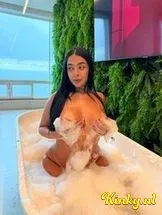 bruninha-prive-ontvangst-via-kinky-6985e8f472525600137e02a5