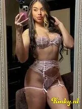 violeta-prive-ontvangst-via-kinky-6989d6ccc8e68c00147a7dd1