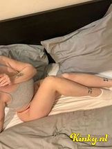 nicolle-escort-via-kinky-698625bb11aba900140364e9