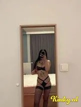 nicole-escort-via-kinky-6986470efba79a0013a75f35