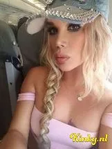 verona-virtual-sex-via-kinky-699ee8e99da0310013fdbbcc