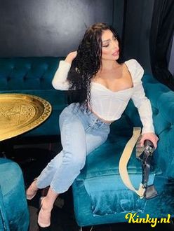 ainara-prive-ontvangst-via-kinky-6989cdf4f29c5c00132ba36d