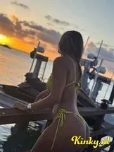 victoria-erotische-massage-via-kinky-6989e5cb8286f60013d04a65