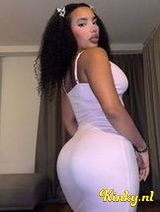 Isabella - Latin girlfriend high class