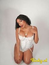 isabella-prive-ontvangst-via-kinky-698dc3559db4860012b48b12