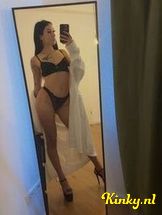 antonia-escort-via-kinky-698dbd358d370e0013a0f32e