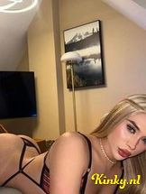 angeles-escort-via-kinky-698cb9fb68bb0300137e6f27