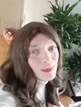 Emma - Emma biedt BJ aan