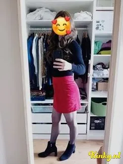 emma-escort-via-kinky-698fb1167920e500127605fe