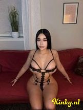 julieta-escort-via-kinky-698d08a29edbe80014772e17