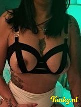 kamila-prive-ontvangst-via-kinky-698dedce2369ed0013289bef