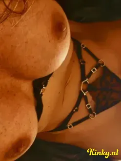 noa-virtual-sex-via-kinky-69ba409c094a6f0013b031a0