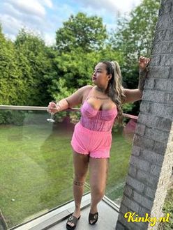 jasmine-prive-ontvangst-via-kinky-699872fd2ef8b400127ca310