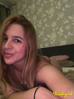 valeria-prive-ontvangst-via-kinky-6994f7c86a531d00135304d4