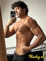alex-escort-via-kinky-6995b3a1f183b20012355c54