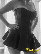 francisca-bdsm-via-kinky-6995a4c75a1b630014766b5d