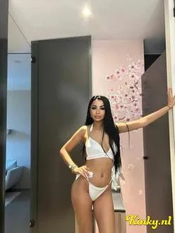 bony-escort-via-kinky-699872c158319b0012dcd182