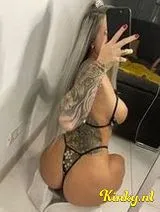 Selena - New blondie!Hot girl