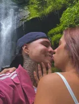 Saray and Sophia - Squirt, anal, toys & piss. ¡HOT! Nederland