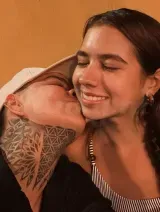 Saray and Sophia - Squirt, anal, toys & piss. ¡HOT! Nederland