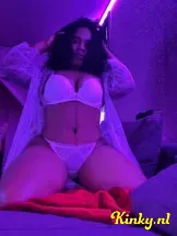 safiro-prive-ontvangst-via-kinky-69bd6aad7a0d17001338ac15