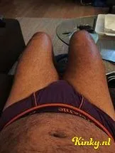 alex-erotische-massage-via-kinky-6999f9cab85a09001383e585