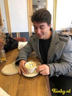 tom-virtual-sex-via-kinky-6999dc870af5d60013754c70