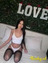 sara-escort-via-kinky-699dd58c14066b001247456c