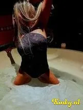 halina-erotische-massage-via-kinky-699f0d6a18e9e60013773c16