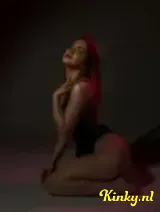 Amina - Wil je online chatten met een mooie meid?x