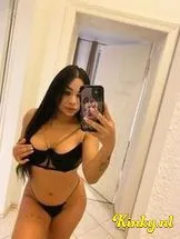 sofia-escort-via-kinky-699f3e8928ea2f0012dcba49