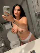 Vannessa - New party girl in town