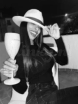 Sara - Sexy morena