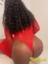 Ivanna - brunette big ass