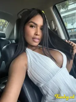 katyy-prive-ontvangst-via-kinky-69c52267bf16b50013dc295a