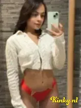 Alma - PrettyPartyGirl