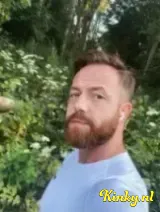 Max - Charming, Discreet, Relaxed & Adventurous