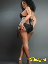 gema-erotische-massage-via-kinky-69a961ab830bcb001368e3f1